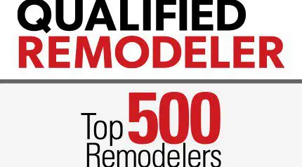 A red and white logo that says qualified remodelers top 5 0 0 remodellers.