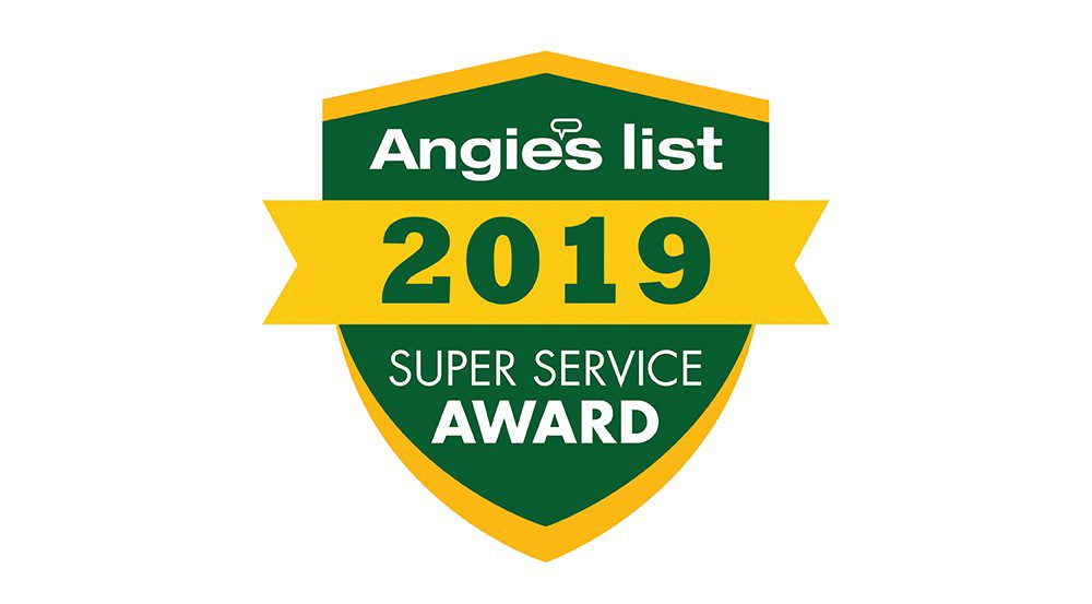 A badge that says angie 's list 2 0 1 9 super service award.